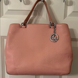 Michael Kors Anabelle Medium Zip Top Pale Link Leather Hand or Shoulder Bag